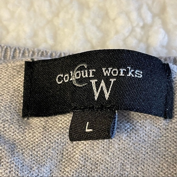 ✅HOST Pick✅ Colour Works Top, Large - Picture 5 of 8